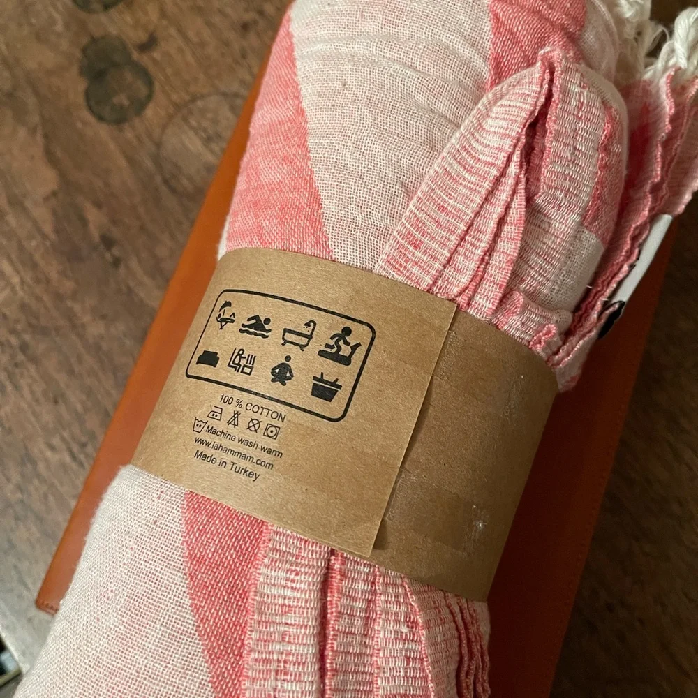 La Ham Mam Turkish Cotton   Towel With Red Accents